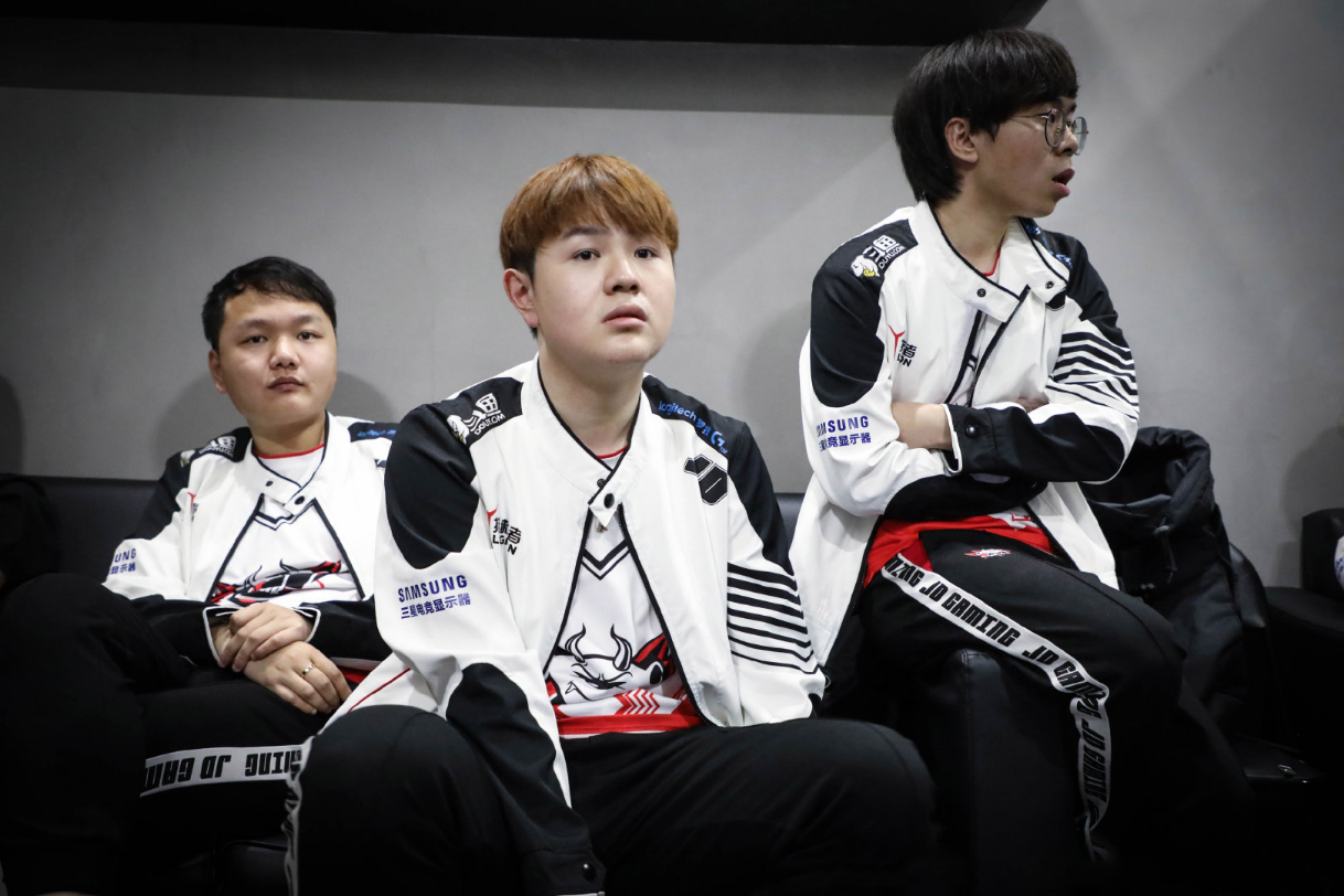 浓眉哥与40激战利物浦分钟,大比分获胜胜负难料!,TheShy焦点对战比赛高潮迭起的简单介绍 浓眉哥与40激战利物浦分钟,大比分获胜胜负难料!,TheShy焦点对战比赛高潮迭起的简单介绍