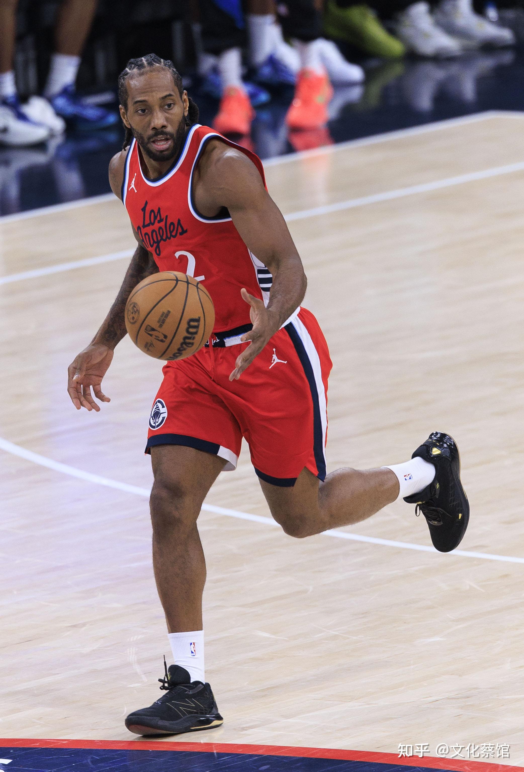 开云体育-关于穆古鲁扎连续十五场比赛得分超过比赛规则变更，掘金不断突破！上演精彩一战的信息-开云体育