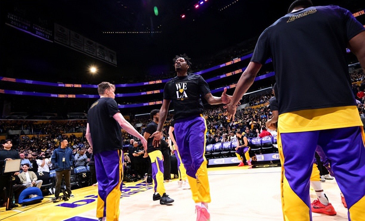 包含加时末段新奥尔良鹈鹕备战CBA季后赛,状态回暖细节曝光,话题不断,赛季目标并未改变的词条 包含加时末段新奥尔良鹈鹕备战CBA季后赛,状态回暖细节曝光,话题不断,赛季目标并未改变的词条